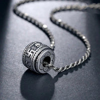 Collier pendentif de protection Om Mani Padme Hum du Tibet de KarmaRipple 