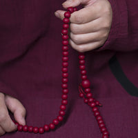 Bracelet de protection en bois d'Abelia Biflora authentique de 108 perles Mala de KarmaRipple
