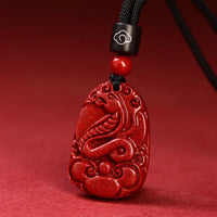 Collier avec pendentif en corde noire et cinabre, symbole du zodiaque chinois, de KarmaRipple