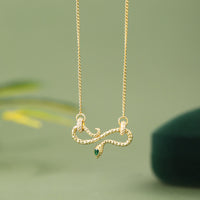 Collier pendentif en argent sterling 999 de KarmaRipple, symbole infini de bénédiction, serpent enroulé, année du serpent