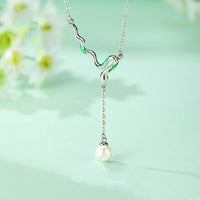 Collier pendentif en argent sterling 925 avec perles de rocaille et équilibrage de l'année du serpent de KarmaRipple