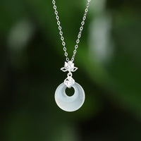 Collier avec pendentif positif en argent sterling 925 et calcédoine de KarmaRipple, motif fleur de lotus Fu, boucle de paix