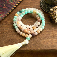 Bracelet d'équilibrage à pampilles en jade ivoire et amazonite authentiques de KarmaRipple, 108 perles Mala