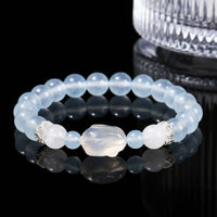 Bracelet d'équilibre émotionnel en calcédoine bleue et agate ivoire de KarmaRipple
