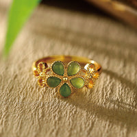 Bague de prospérité réglable en argent sterling 925 plaqué or avec fleur en jade Hetian authentique de KarmaRipple