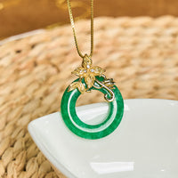 Collier avec pendentif en alliage de jade cyan et boucle de paix de KarmaRipple, motif fleur équilibrant la fortune
