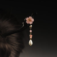 Épingle à cheveux en forme de papillon en forme de fleur d'ébène de KarmaRipple