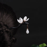 Épingle à cheveux bénédiction en forme de pétales de fleur de magnolia ébène de KarmaRipple