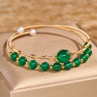 Bracelet manchette en bronze rempli d'or 14 carats et agate verte authentique de KarmaRipple