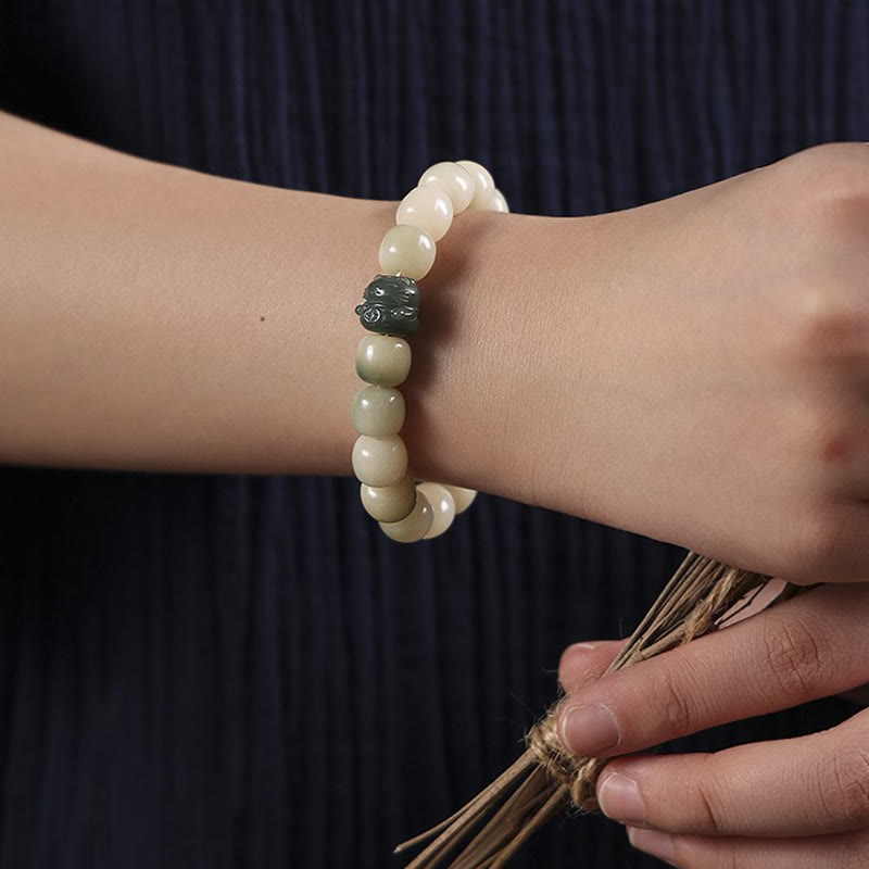 KarmaRipple's Fortunate Cat Bodhi Seed Cat Paw Peace Bracelet p8