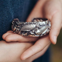 Bracelet jonc Koi Fish Lotus Fortune Wealth de KarmaRipple