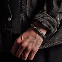 Bracelet de force et de succès à motif d'écailles de dragon rétro de KarmaRipple