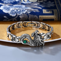 Bracelet gravé à motif dragon vintage de KarmaRipple