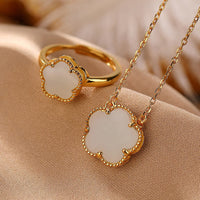 Ensemble collier et bague avec pendentif en jade Hetian authentique en argent sterling 925 plaqué or de KarmaRipple