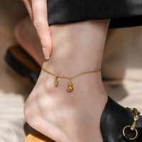 Bracelet de cheville à boucle en or 18 carats avec motif de gourde porte-bonheur de KarmaRipple