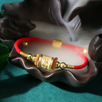 Bracelet en argent sterling 999 Om Mani Padme Hum Fortune Red String de KarmaRipple