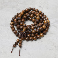 Bracelet Mala 108 perles KarmaRipple, prière, méditation, bois de santal, élastique