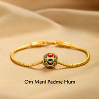 Bracelet tibétain en or 18 carats Om Mani Padme Hum de KarmaRipple, symbole de la paix, symbole de la chance, symbole de la carpe koï, symbole de la paix, symbole de la paix