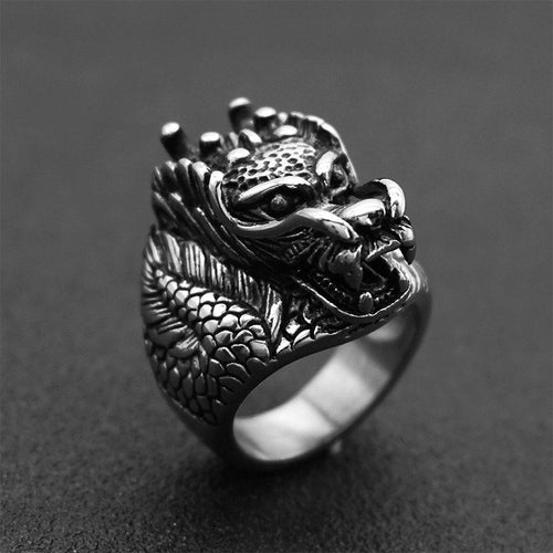 Bague en acier titane Dragon Balance de KarmaRipple