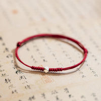 Bracelet tissé rouge en argent sterling 925 avec perles porte-bonheur de KarmaRipple
