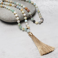 Bracelet Mala à pampilles en perles d'amazonite 108 de KarmaRipple