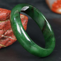 Bracelet jonc authentique en jade cyan Hetian de KarmaRipple, symbole du bonheur et du succès