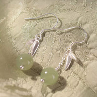 Boucles d'oreilles pendantes en argent sterling 999, perles de jade Hetian, feuilles de bambou, porte-bonheur de KarmaRipple