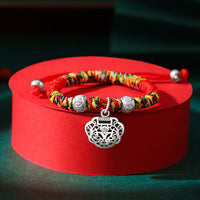 Bracelet pour enfant tissé à la main en argent sterling 925 avec talisman chinois multicolore et cordon rouge de protection