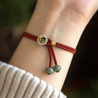 Bracelet en fil rouge tissé fait main en argent sterling 925 de KarmaRipple, motif Bouddha natal chinois, graines de Bodhi cyan, protection