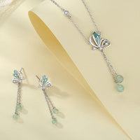 Ensemble collier et boucles d'oreilles en argent sterling 925 avec pendentif papillon en aventurine verte authentique de KarmaRipple
