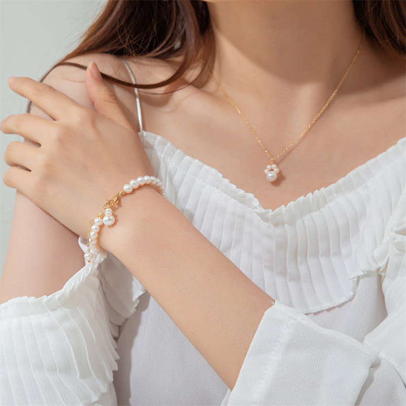 KarmaRipple's Pearl Cat Paw Balancing Chain Bracelet p5