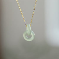 Collier avec pendentif en argent sterling 925 et boucle de paix double authentique de KarmaRipple, jade Hetain, porte-bonheur