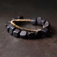 Bracelet double tour en bronze et bois d'ébène tibétain de KarmaRipple