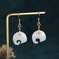 Boucles d'oreilles FengShui en jade ivoire et éléphant de KarmaRipple