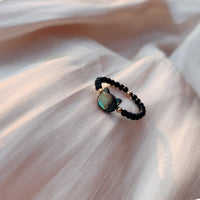 Bague de bénédiction en or 14 carats avec pierre Tridacna authentique de KarmaRipple